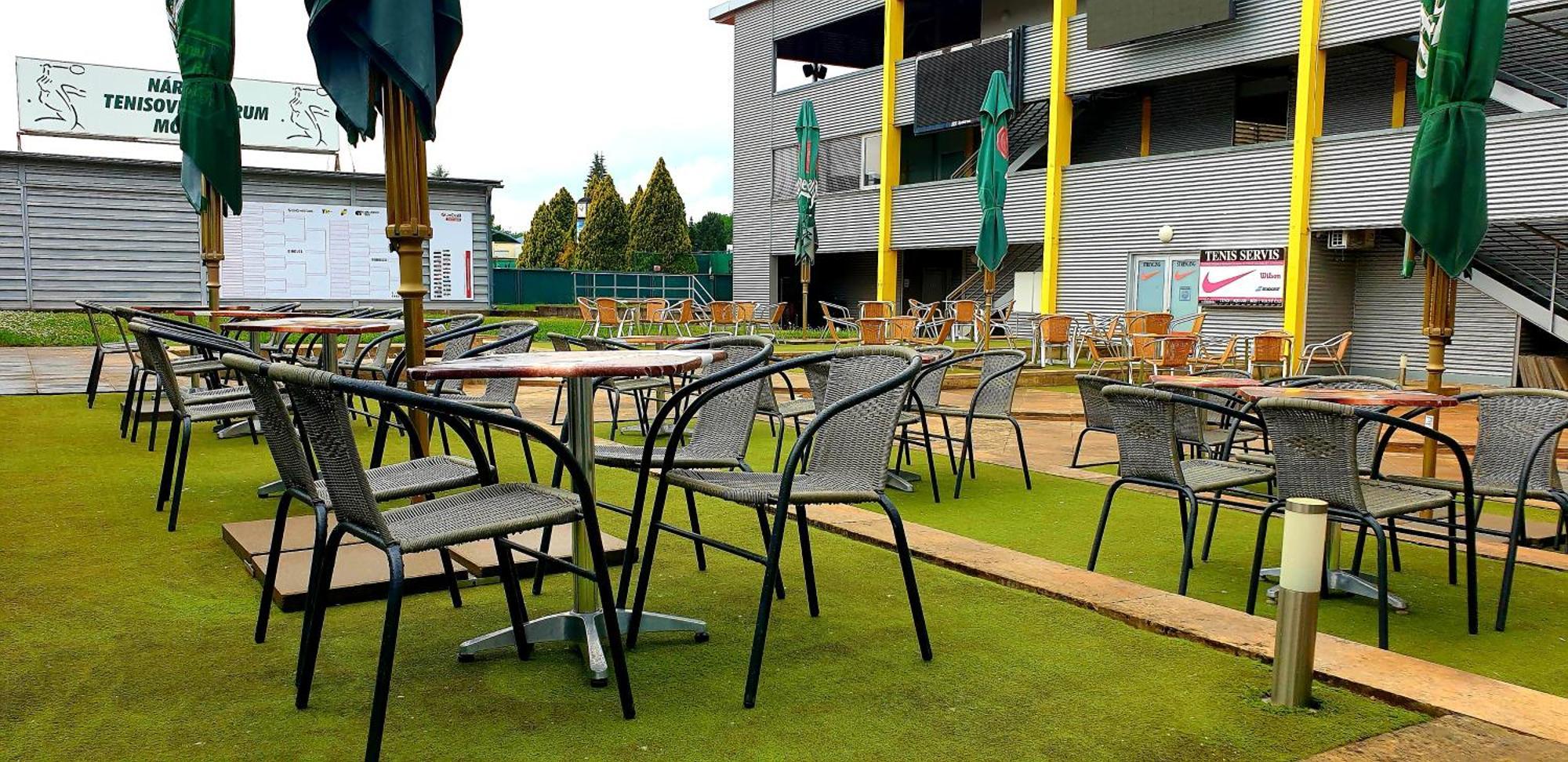 Hotel Tennis Club Prostějov Exterior foto